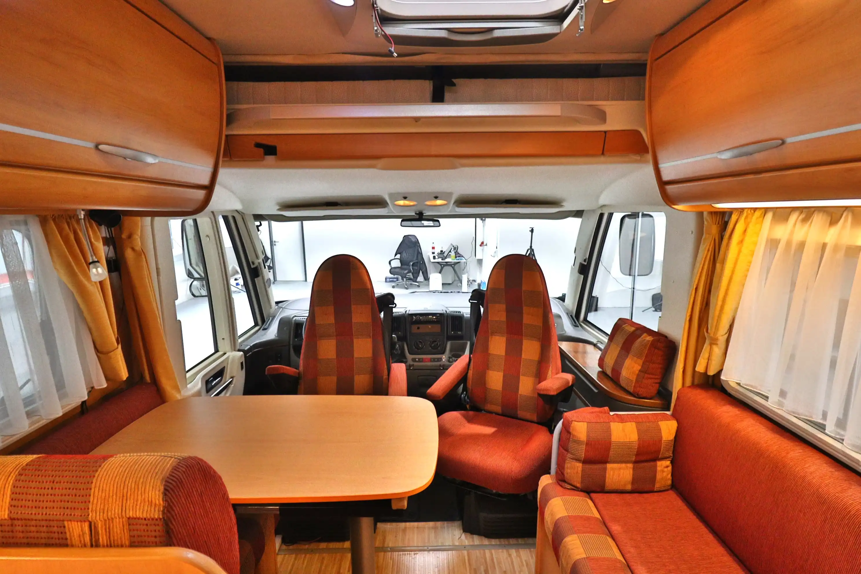 HYMER-ERIBA B 654 CL